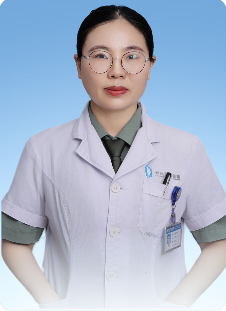 周彩英